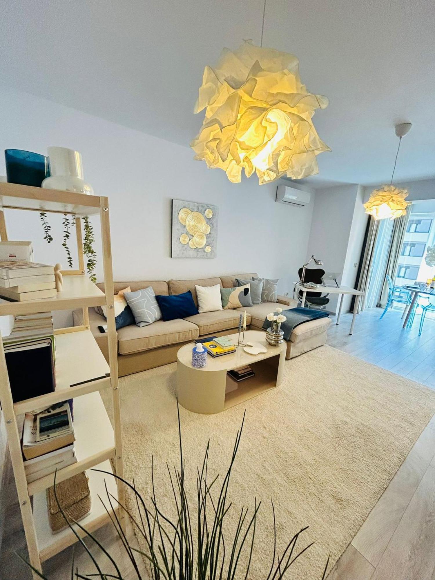 Sunny & Peaceful Chic Retreat Apartament *