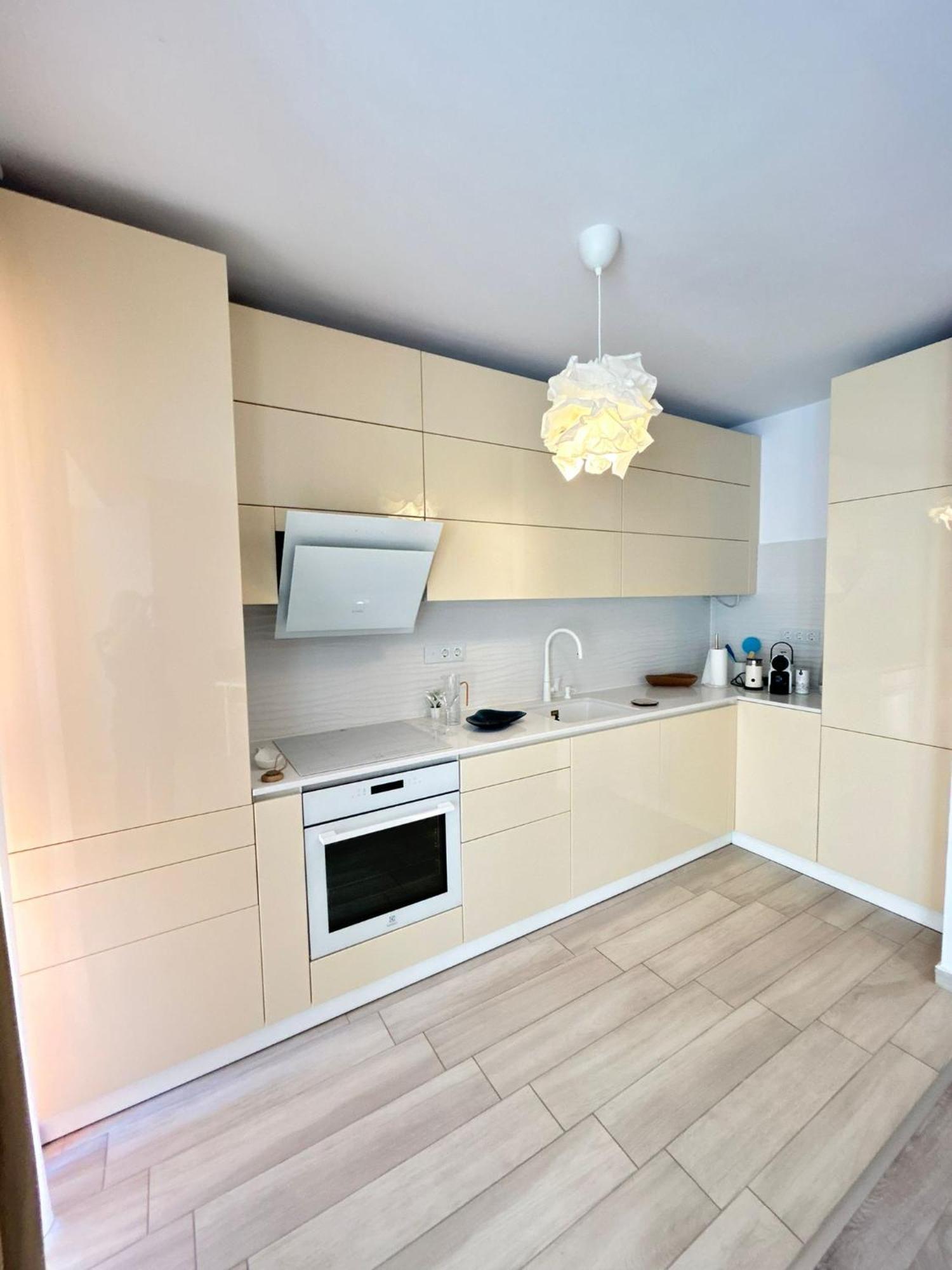 Sunny & Peaceful Chic Retreat Apartament